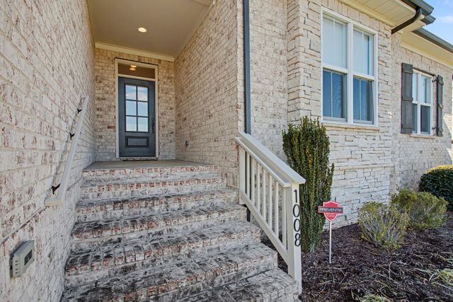 1008 Pretender Way, Columbia, TN 38401
