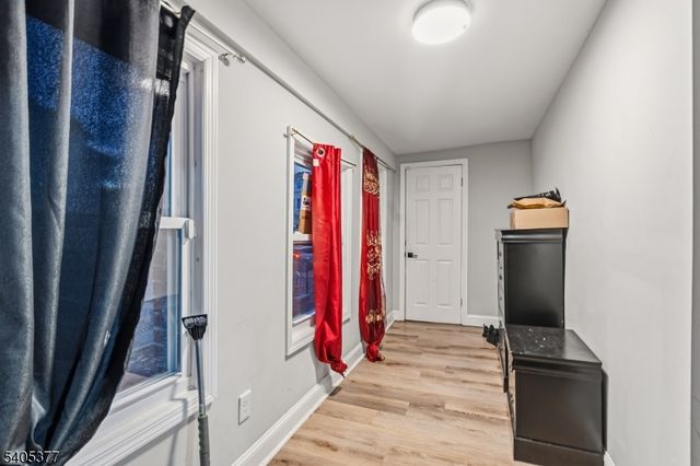 288 William St, East Orange City, NJ 07017