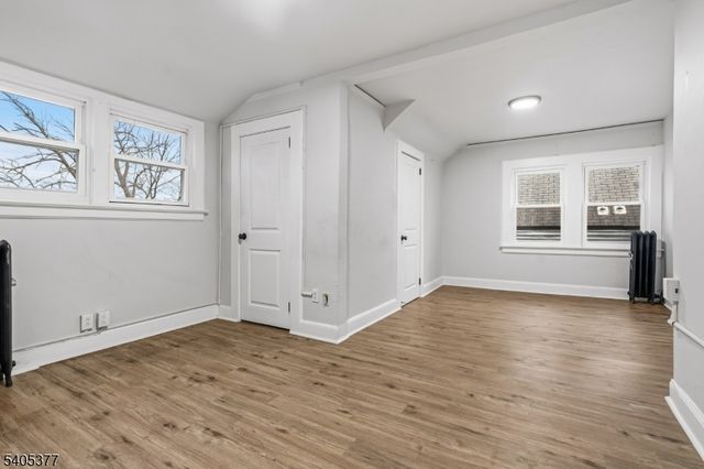 288 William St, East Orange City, NJ 07017