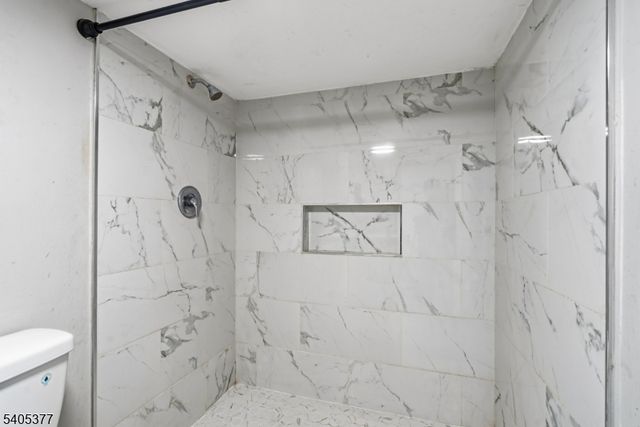 288 William St, East Orange City, NJ 07017