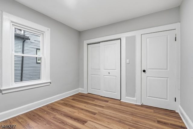 288 William St, East Orange City, NJ 07017