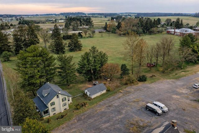 472 DALEVILLE RD, Cochranville, PA 19330