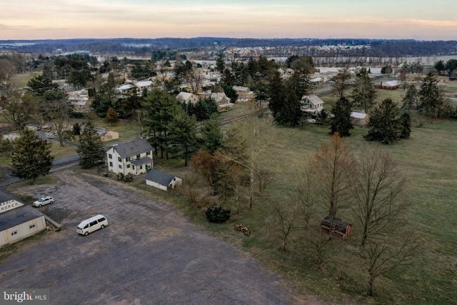 472 DALEVILLE RD, Cochranville, PA 19330