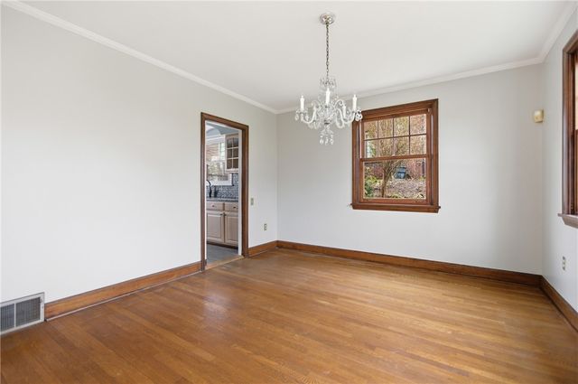 811 W Monroe Circle, Ross Twp, PA 15229