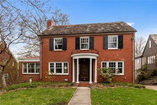 811 W Monroe Circle, Ross Twp, PA 15229