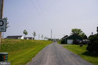 80 KAISER LN, Inwood, WV 25428