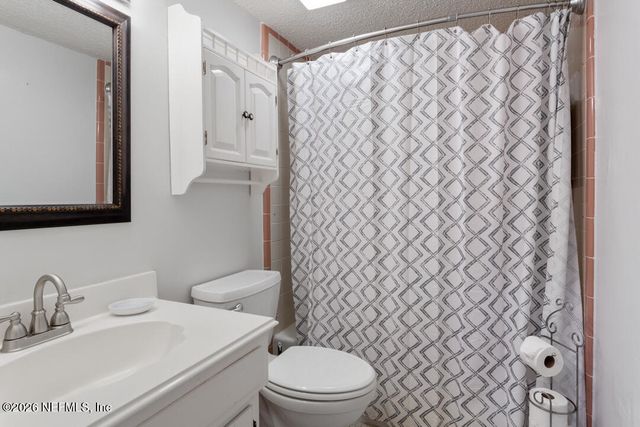 222 HIAWATHA Court 222, East Palatka, FL 32131