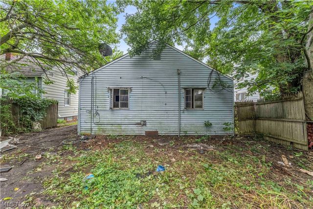 12518 Leeila Avenue, Cleveland, OH 44135