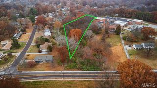 12135 Mignon Drive, Florissant, MO 63033