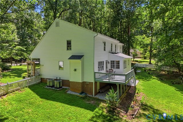 1915 Norwood Creek Dr, Powhatan, VA 23139