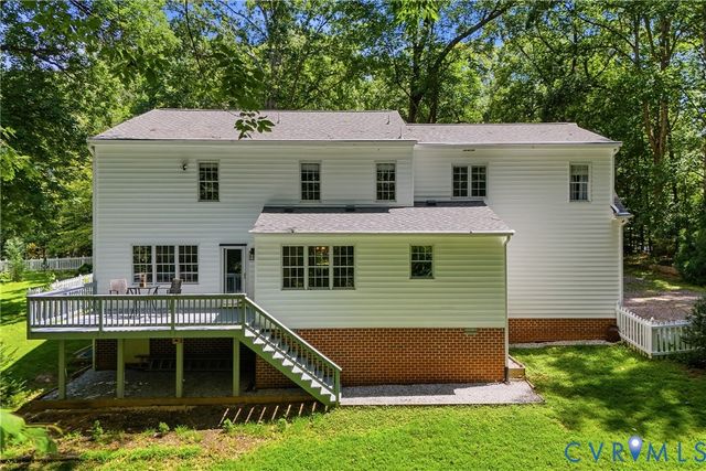 1915 Norwood Creek Dr, Powhatan, VA 23139