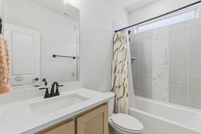 805 Willowbanks Drive, Nevada, TX 75173