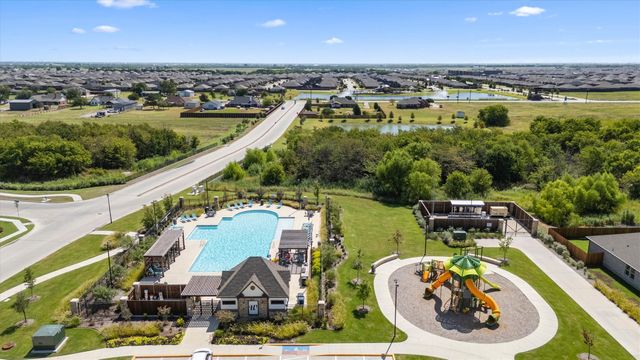 805 Willowbanks Drive, Nevada, TX 75173