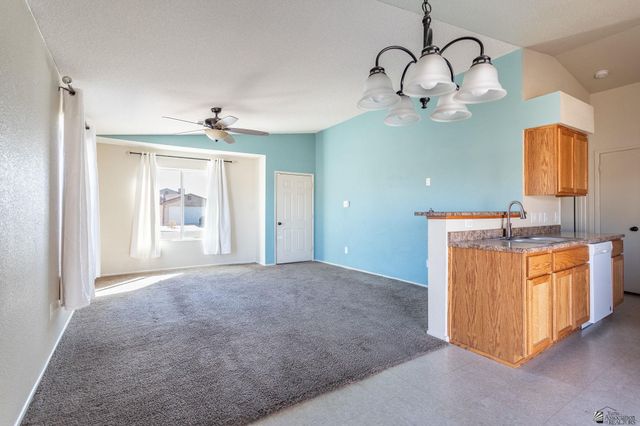 3804 S Kimball Ave, Yuma, AZ 85365