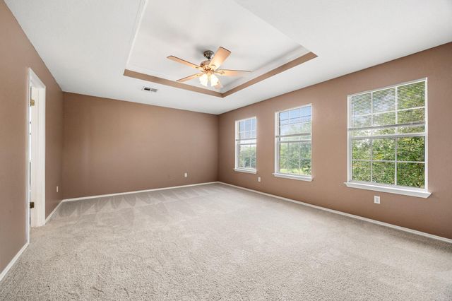 12033 Kilmartin LN, Austin, TX 78754