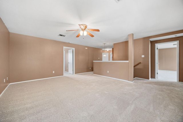 12033 Kilmartin LN, Austin, TX 78754