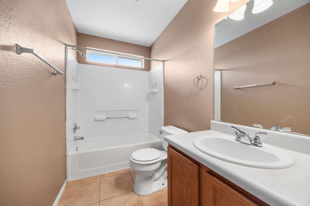 12033 Kilmartin LN, Austin, TX 78754
