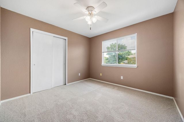 12033 Kilmartin LN, Austin, TX 78754