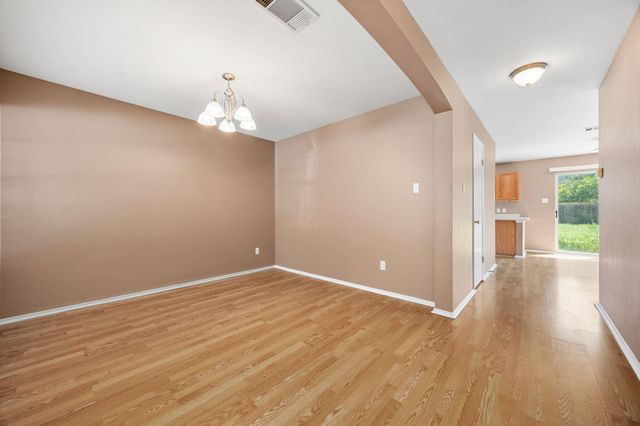 12033 Kilmartin LN, Austin, TX 78754