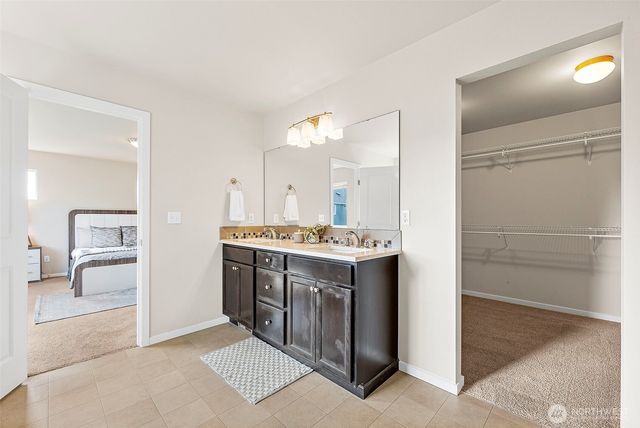 17607 28th Avenue Ct E, Tacoma, WA 98445