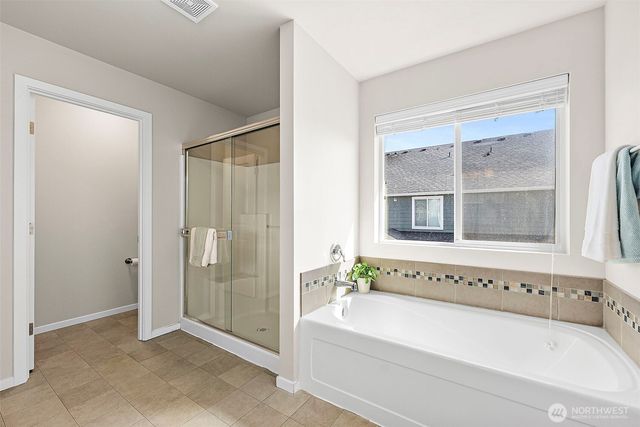 17607 28th Avenue Ct E, Tacoma, WA 98445