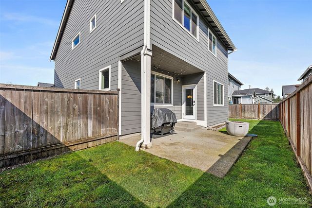 17607 28th Avenue Ct E, Tacoma, WA 98445