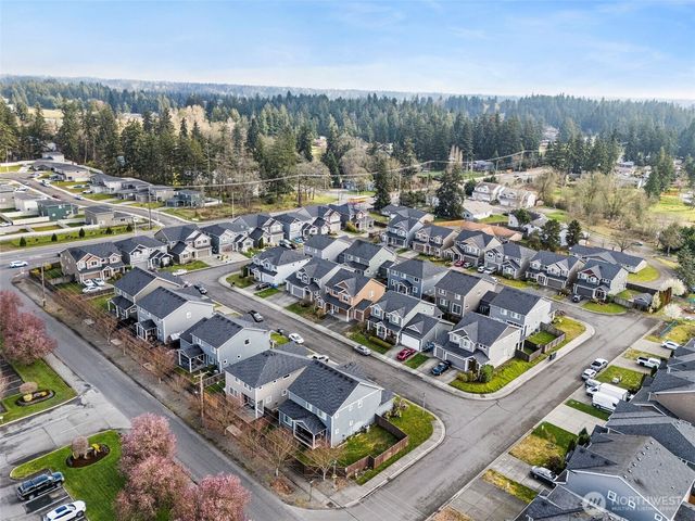 17607 28th Avenue Ct E, Tacoma, WA 98445