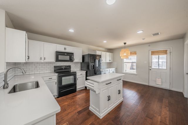 6601 Longleaf Lane, Denton, TX 76210