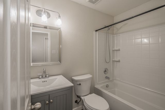 6601 Longleaf Lane, Denton, TX 76210