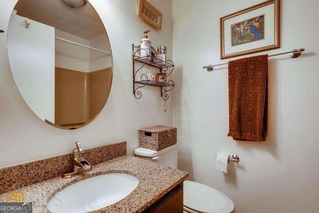 2515 Skyland Trail NE, Brookhaven, GA 30319