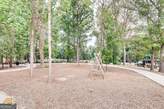 2515 Skyland Trail NE, Brookhaven, GA 30319