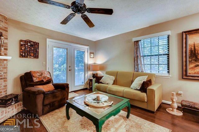 2515 Skyland Trail NE, Brookhaven, GA 30319