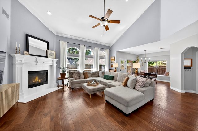 1707 Crown Point Road, Mckinney, TX 75072