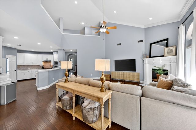 1707 Crown Point Road, Mckinney, TX 75072
