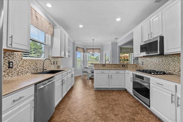 1409 Mija Lane, Seabrook, TX 77586