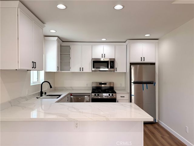 3546 Corinth Avenue, Los Angeles, CA 90066