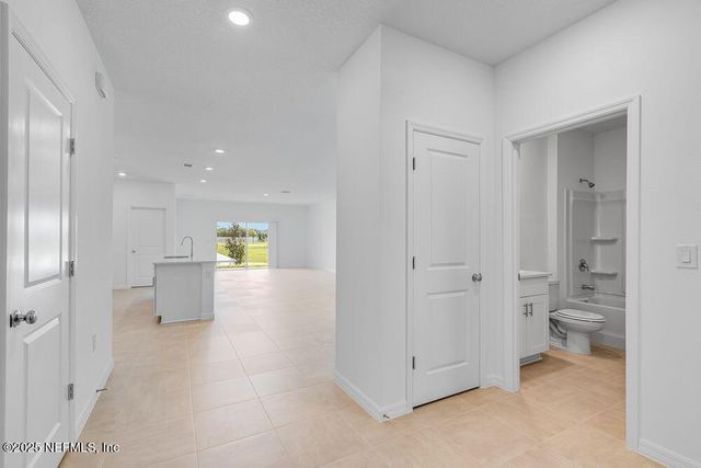 8130 ARCHIBALD Terrace, Jacksonville, FL 32219