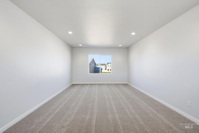 5329 S Big Jacks Creek Ave, Nampa, ID 83686