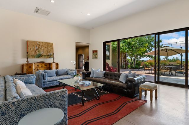 1858 Palacio Lane, Santa Fe, NM 87505