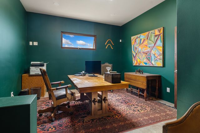 1858 Palacio Lane, Santa Fe, NM 87505