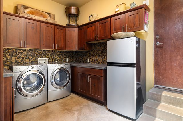 1858 Palacio Lane, Santa Fe, NM 87505
