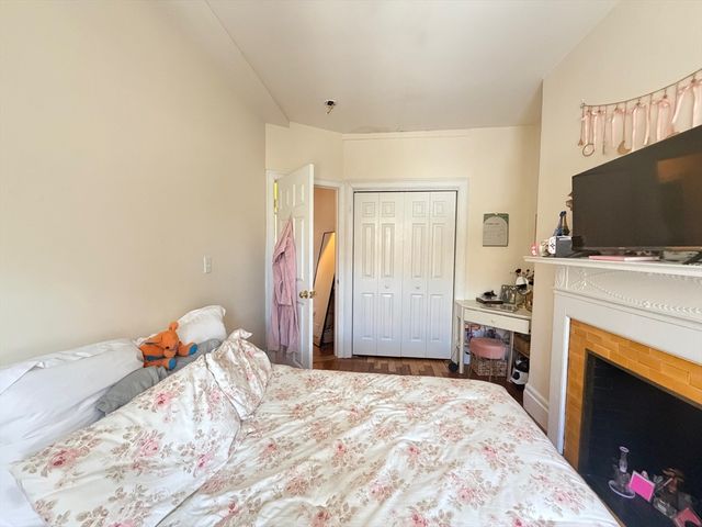 2 Symphony Rd 3, Boston, MA 02215