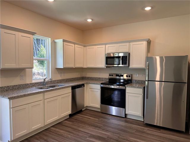 199 Champions Boulevard, Dallas, GA 30157