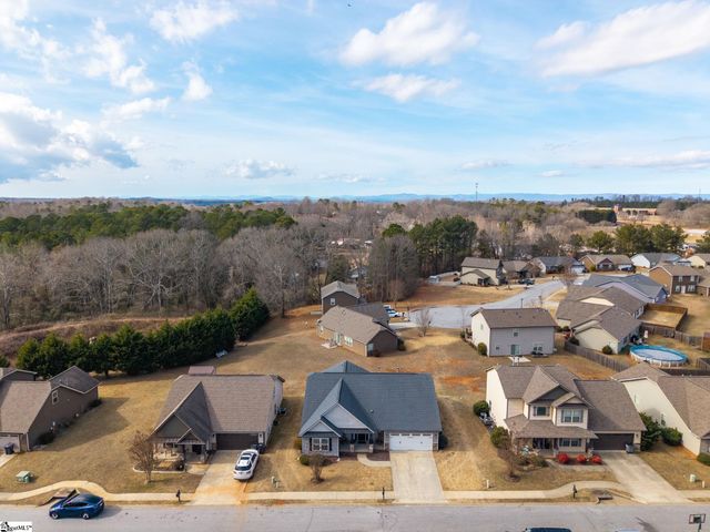 332 Terilyn Court, Greenville, SC 29611