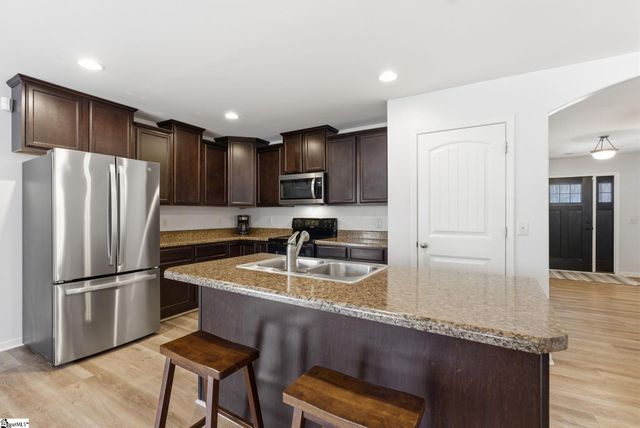 332 Terilyn Court, Greenville, SC 29611