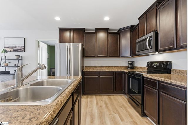 332 Terilyn Court, Greenville, SC 29611