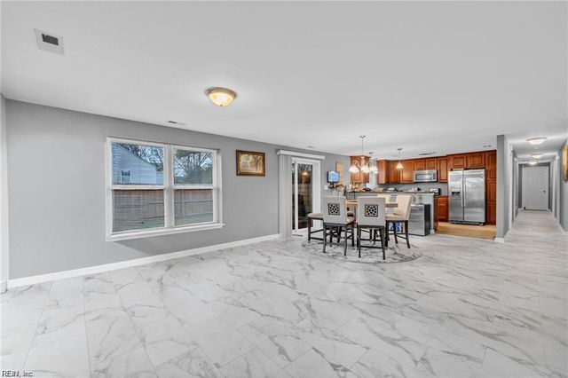 5616 Paca LN, Virginia Beach, VA 23462