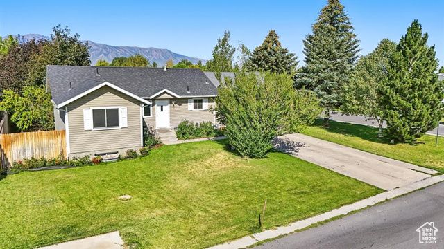 44 WAPITI LOOP, Hyrum, UT 84319