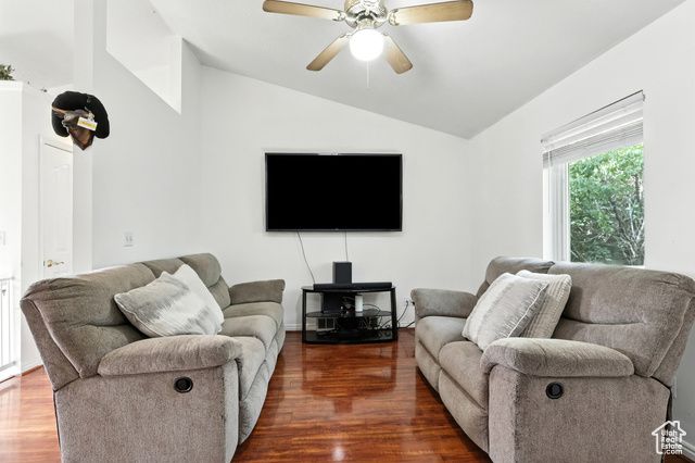 44 WAPITI LOOP, Hyrum, UT 84319