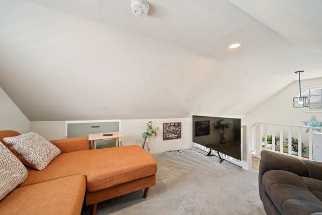 223 W Shore Avenue, Manchester, NH 03109